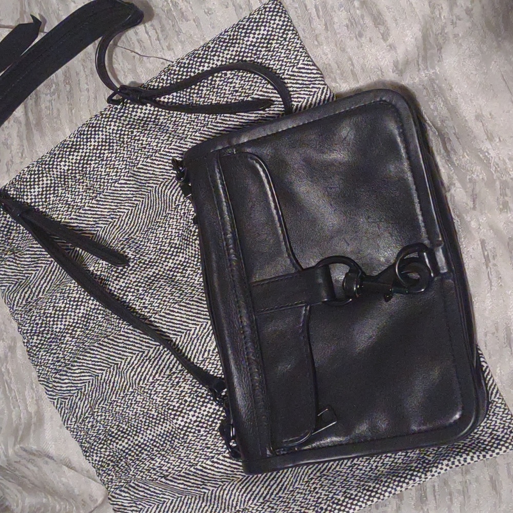 Rebecca Minkoff | Leather Shoulder Bag (Original Dustbag Included) 9.5x7 in